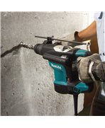 MAKITA HR3210C